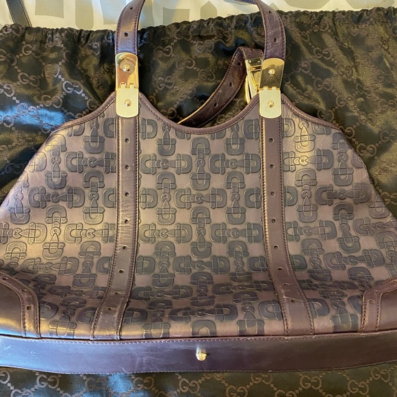 Gucci Handbag *VINTAGE AND RARE - Picture 8 of 8